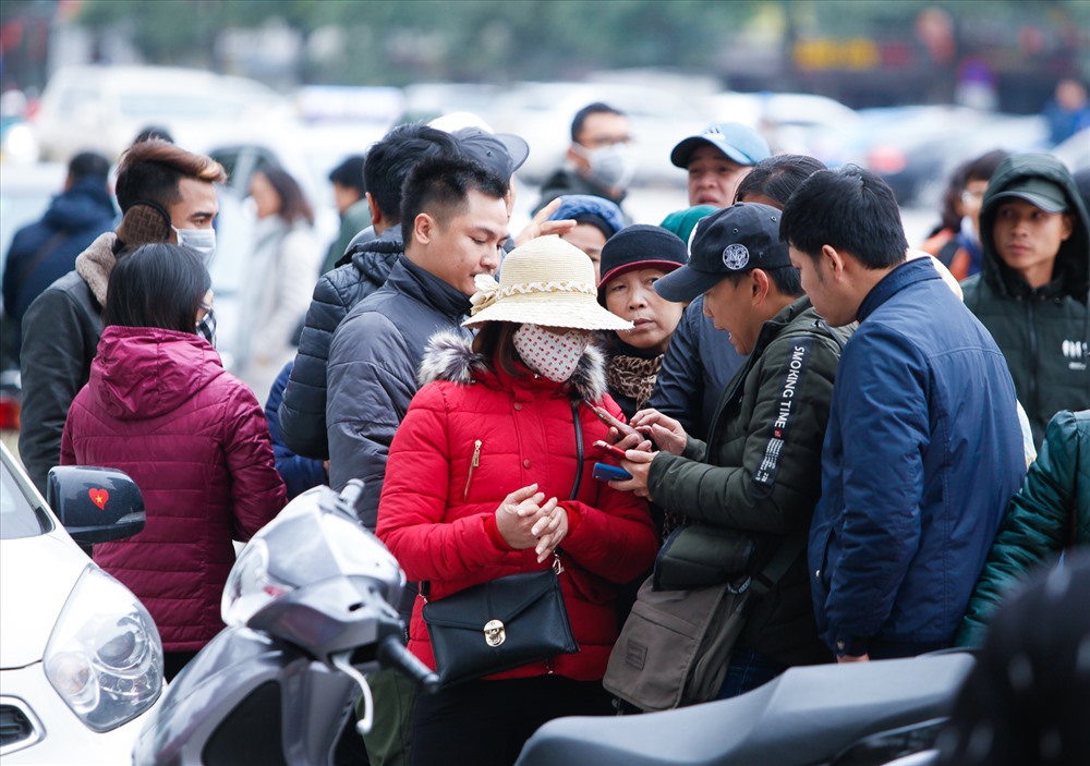 Phe vé truyền tay nhau cách sử dụng phần mềm kiểm tra vé giả. H.Đ 