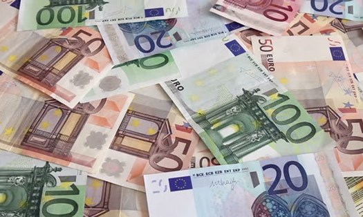 Tỷ giá ngoại tệ 14.12: USD, bảng Anh, Euro đồng loạt giảm