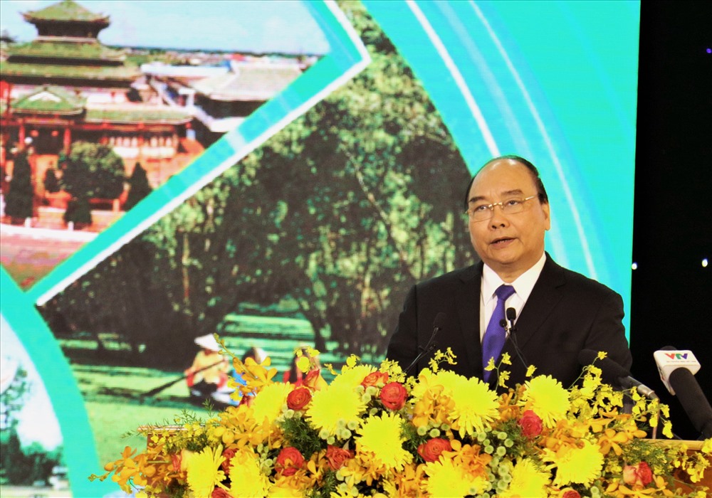 Thủ tướng Chính phủ Nguyễn Xuân Phúc phát biểu tại Hội nghị Xúc tiến đầu tư An Giang năm 2018. Ảnh: Bảo Trung