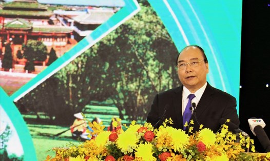 Thủ tướng Chính phủ Nguyễn Xuân Phúc phát biểu tại Hội nghị Xúc tiến đầu tư An Giang năm 2018. Ảnh: Bảo Trung