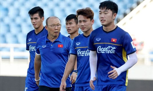 HLV Park Hang-seo gấp rút bổ sung thêm 6 tuyển thủ để chuẩn bị cho VCK Asian Cup 2019. Ảnh: M.T