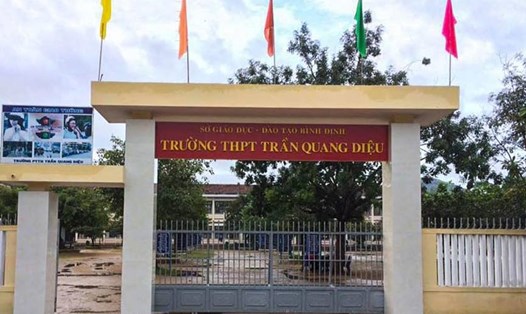 Trường THPT Trần Quang Diệu, nơi thầy giáo bị học sinh đánh.