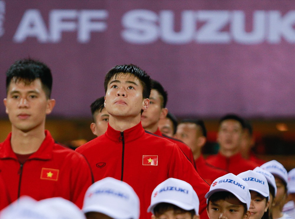 Duy Mạnh là trung vệ chơi ấn tượng tại AFF Cup 2018. Ảnh: Đ.H 