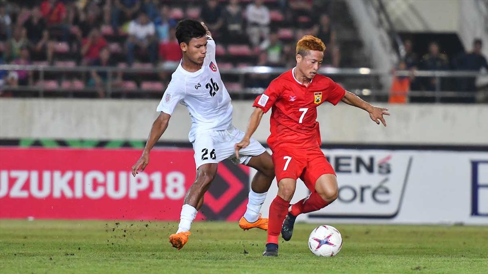 Messi Lào trong trận gặp Myanmar tại AFF Cup 2018. Ảnh AFF