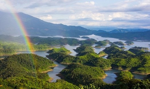 Tập đoàn FLC sẽ ký kết hợp tác hỗ trợ tỉnh Đắk Nông quy hoạch khu du lịch sinh thái của Vườn quốc gia Tà Đùng