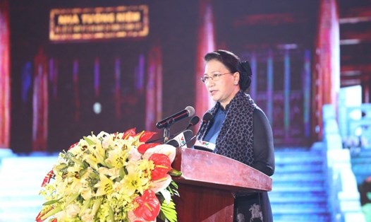 Đồng chí Nguyễn Thị Kim Ngân - Chủ tịch Quốc hội phát biểu tại Chương trình. Ảnh: TNTV