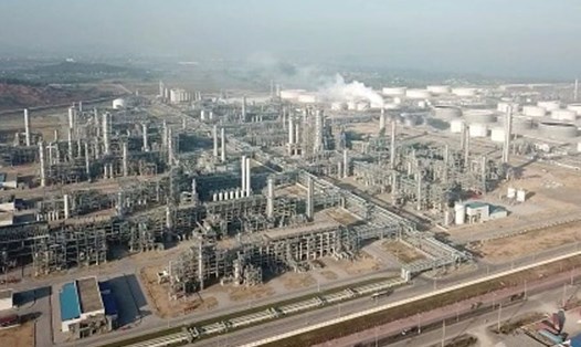Toàn cảnh Nhà máy Lọc hoá dầu Nghi Sơn (Thanh Hoá). Ảnh: XUÂN HÙNG