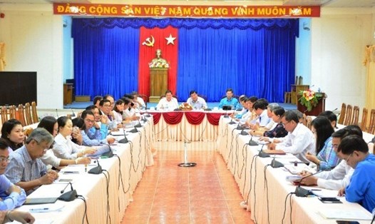 UBND tỉnh Cà Mau cùng LĐLĐ tỉnh sơ kết 2 năm thực hiện quy chế phối hợp (ảnh Nhật Hồ)