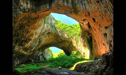 Quảng Bình mở tour đi xuyên hang Sơn Đoòng. Ảnh: PV