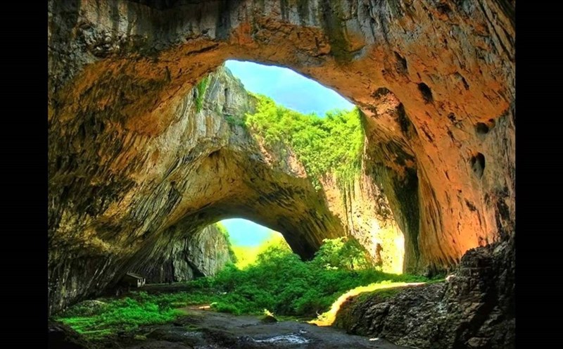 Quảng Bình mở tour đi xuyên hang Sơn Đoòng. Ảnh: PV