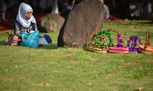 Lễ tưởng niệm các nạn nhân động đất, sóng thần năm 2004 diễn ra trong bối cảnh quốc đảo Indonesia vừa trải qua một thảm kịch cách đây vài ngày. Ảnh: AFP.