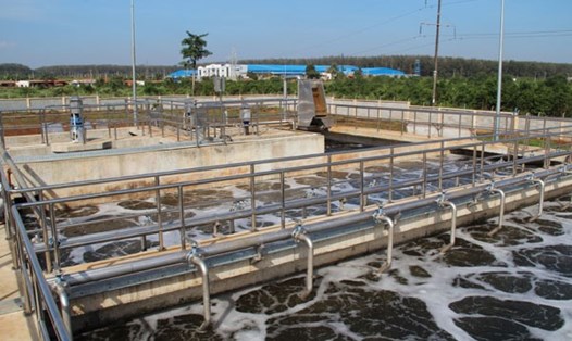 Nhà máy cung cấp nước sạch cho người dân
