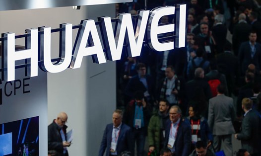 Tổng thống Donald Trump định ban bố sắc lệnh cấm công ty Mỹ sử dụng thiết bị của Huawei, ZTE Trung Quốc. Ảnh: Digital Times