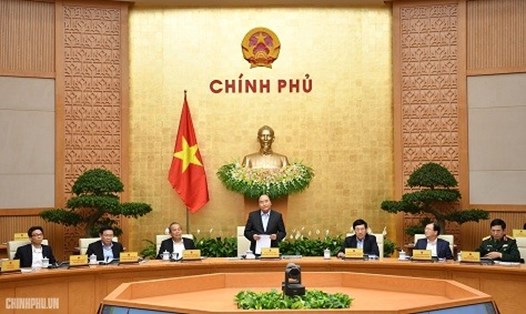 Thủ tướng chủ trì phiên họp Chính phủ thường kỳ tháng 12. Ảnh: VGP