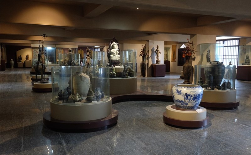 Bên trong Bảo tàng văn hóa Phật giáo.