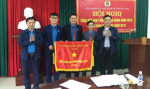 CĐ các KKT tỉnh Hà Tĩnh được UBND tỉnh tặng bằng khen là đơn vị thi đua xuất sắc năm 2018