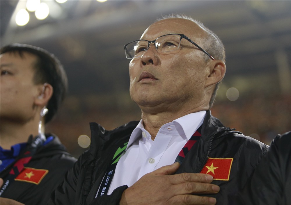 HLV Park Hang-seo sẽ gắn bó với bóng đá Việt Nam đến năm 2020. Ảnh: Đ.H