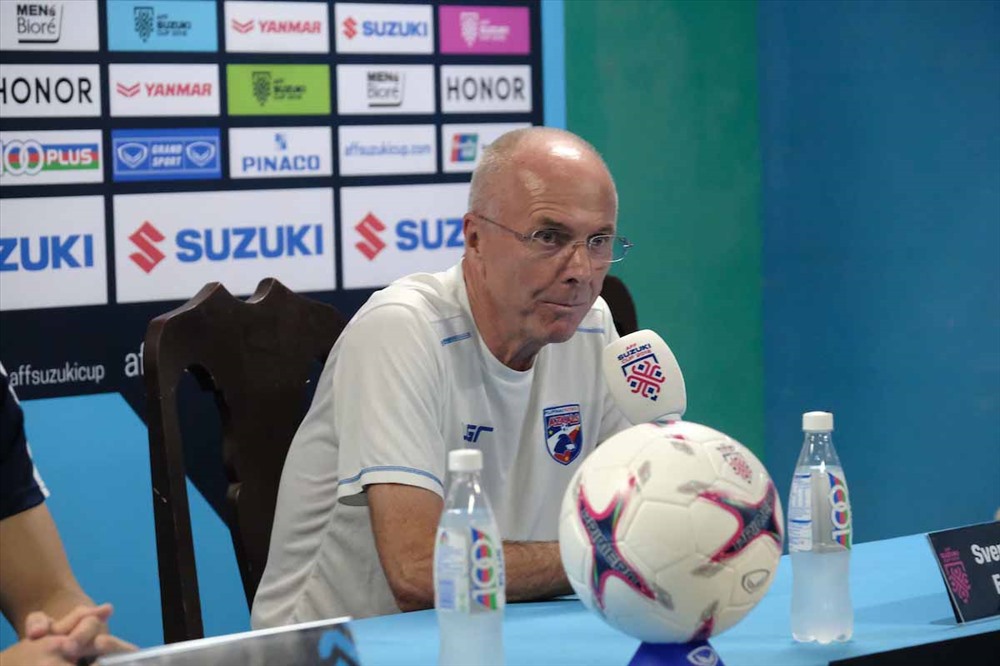 HLV Eriksson của Philippines đánh giá ĐT Việt Nam là đội bóng xuất sắc nhất AFF Cup 2018. Ảnh: AFF