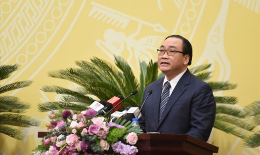 Ủy viên Bộ Chính trị, Bí thư Thành ủy Hà Nội Hoàng Trung Hải phát biểu tại kỳ họp. Ảnh Trần Vương