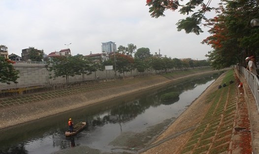 Sông Tô Lịch.