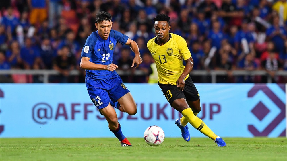 ĐT Thái Lan trở thành tâm điểm chế ảnh của cộng đồng mạng sau khi dừng chân ở bán kết AFF Cup 2018.