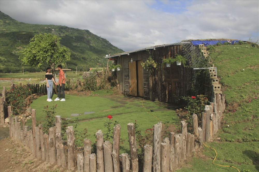 Những ngôi nhà được thiết kế mới lạ để cho các bạn trẻ để chụp ảnh lưu niệm.