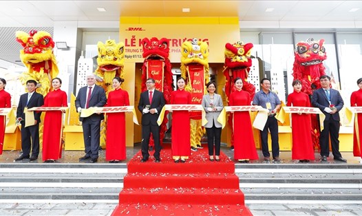 DHL Express Việt Nam khai trương trung tâm khai thác mới tại Hà Nội.