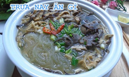 Miến nấu lòng gà. Ảnh: eva.vn