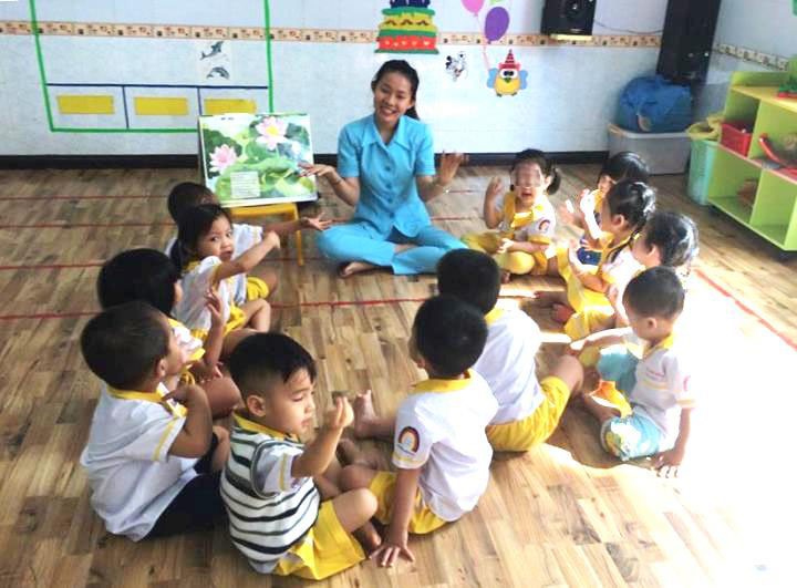 Nhiều người đã kêu gọi giáo viên phải được thưởng lương tháng thứ 13 như người lao động khác, nhưng không ai thấu. Ảnh mình họa: VGP
