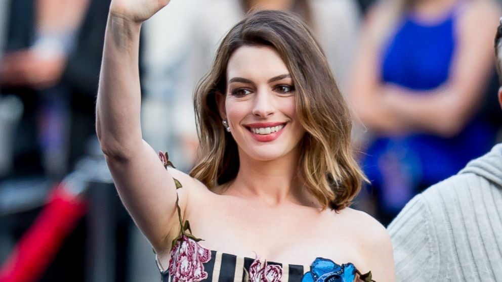 Diễn viên Anna Hathaway - một trong những mỹ nhân tuổi Tuất