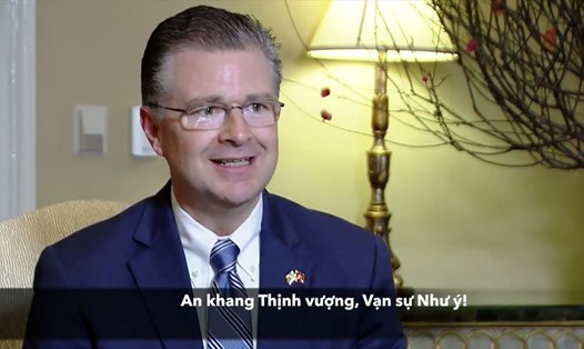 Đại sứ Mỹ tại Việt Nam chúc mừng năm mới bằng tiếng Việt. Ảnh chụp màn hình. 