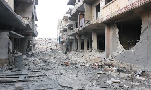 Ghouta tan hoang sau các trận không kích. Ảnh: Getty Images