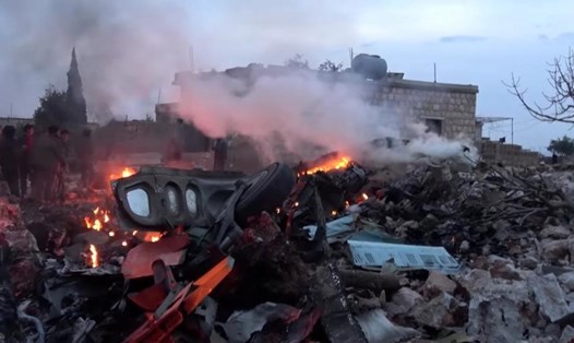 Su-25 của Nga bị bắn rơi ở Idlib, Syria hôm 2.2. Ảnh: Reuters