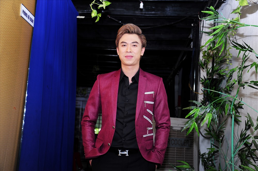 Ca sĩ Hồ Việt Trung nhắn gởi với mọi người hãy dùng mạng xã hội một cách lành mạnh và văn minh. Ảnh: T.L