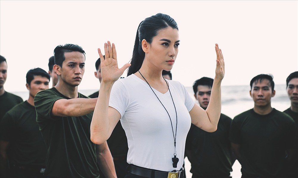 Cảnh phim “Truy sát” - phim có một số diễn viên ngoại tham gia. Ảnh do đoàn phim cung cấp.