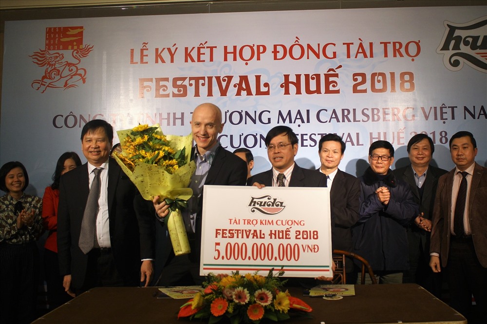 Carlsberg Việt Nam đã trở thành nhà tài trợ Kim cương cho Festival Huế 2018
