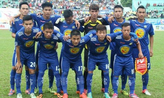 Bóng đá Quảng Ngãi có có nguy cơ phải giải tán do không có kinh phí thi đấu giải hạng Nhì 2018.