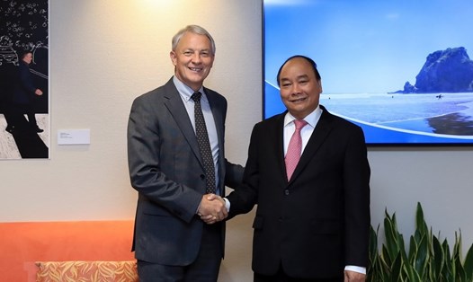 Thủ tướng Nguyễn Xuân Phúc gặp Thị trưởng Auckland, New Zealand Phil Goff. Ảnh: TTXVN. 