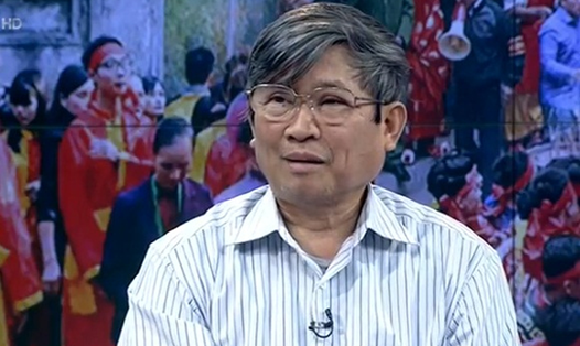 Giáo sư Nguyễn Chí Bền. 