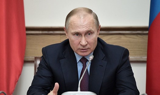Tổng thống Nga Vladimir Putin quan ngại trước lập trường phá hoại và khiêu khích của Anh. Ảnh: RT