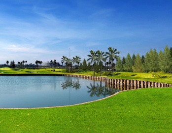 Sân bulkhead đầu tiên của Châu Á tại BRG Đà Nẵng Golf Resort 