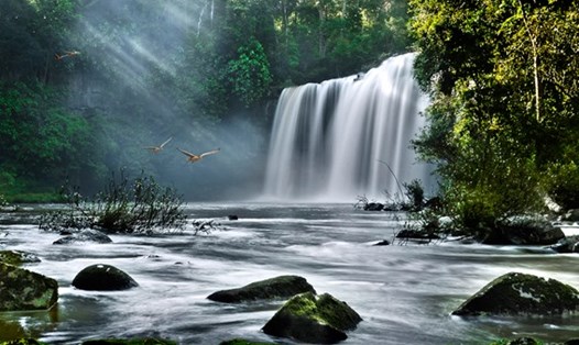 Quần thể thác nước tuyệt đẹp của huyện K'Bang (Gia Lai).