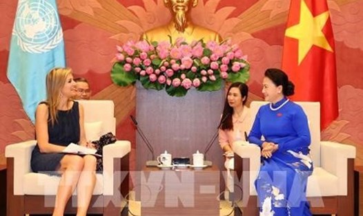 Chủ tịch Quốc hội Nguyễn Thị Kim Ngân tiếp Hoàng hậu Hà Lan Maxima tới thăm Việt Nam năm 2017. Ảnh: TTXVN