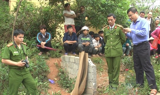 Cơ quan chức năng điều tra làm rõ nguyên nhân vụ sập cổng trường phân hiệu Mã Ngan, Trường Tiểu học thị trấn Tằng Lỏong, Lào Cai.
