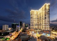 Với vị trí hoàn hảo tại trung tâm thành phố biển, Vinpearl Discovery Nha Trang Empire Condotel là lựa chọn điểm đến mới nhất trong bản đồ du lịch bên bờ vịnh biển đẹp nhất hành tinh.

