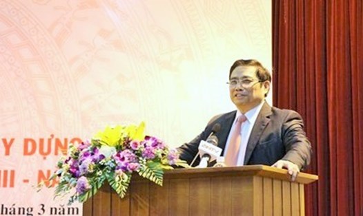 Trưởng Ban Tổ chức Trung ương Phạm Minh Chính phát biểu tại cuộc họp báo (Ảnh: VOV)
