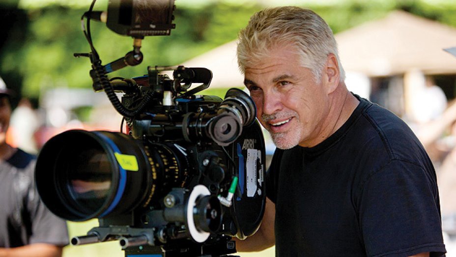 Nhà viết kịch bản kiêm đạo diễn Gary Ross