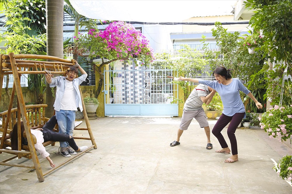 Hoài Lâm và cảnh khó đỡ trong phim