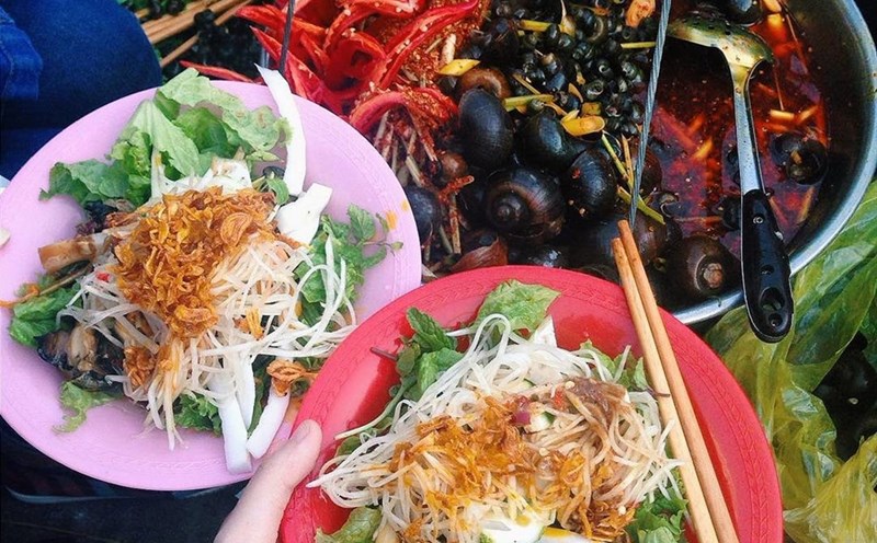 Gỏi ốc bươu mắm nêm