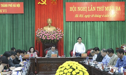 Chủ tịch UBND thành phố Nguyễn Đức Chung phát biểu tại Hội nghị.
